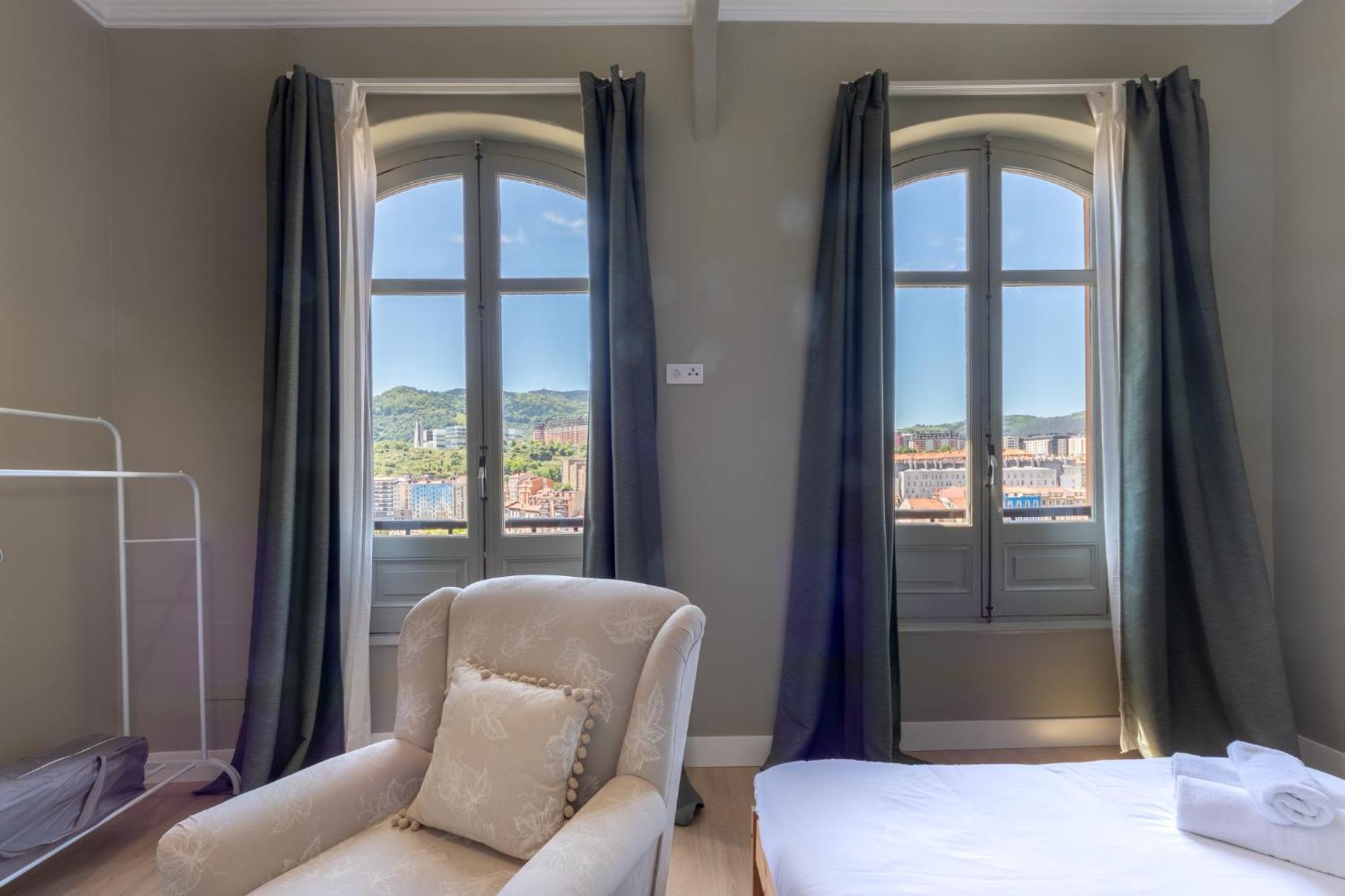 Bilbao Market II By Aston Rentals Bagian luar foto